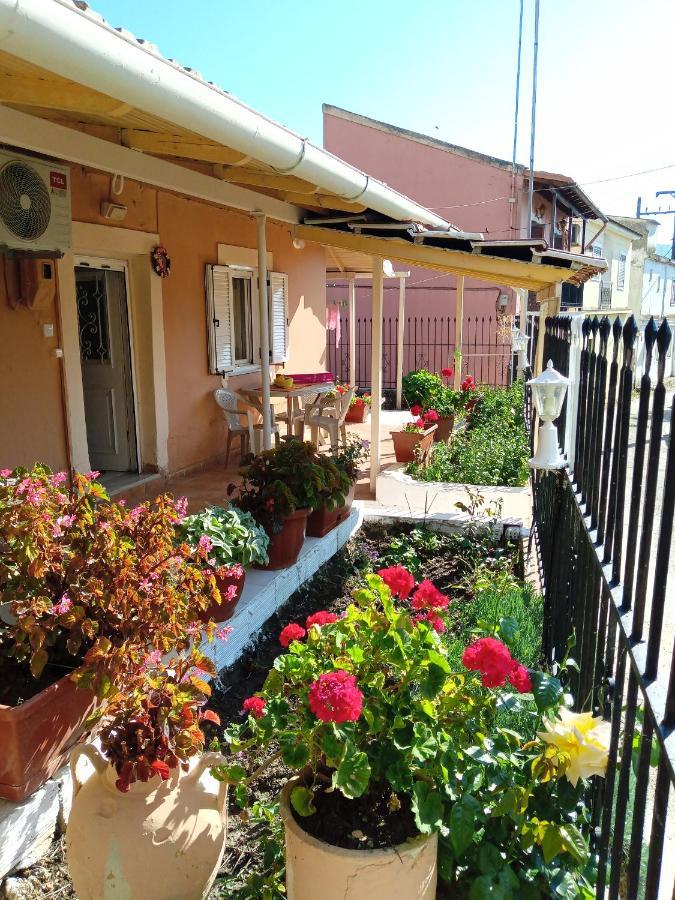 Villa Angela, Traditional Villa In The Village Agios Ioannis Peristerion Екстериор снимка