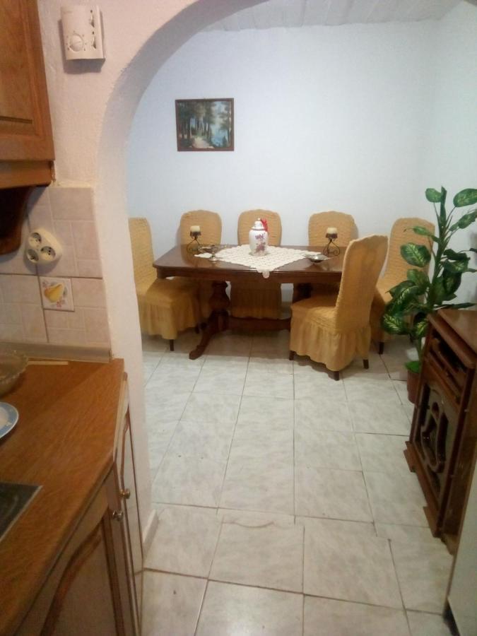 Villa Angela, Traditional Villa In The Village Agios Ioannis Peristerion Екстериор снимка